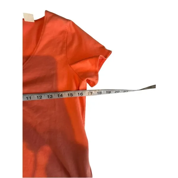 Levi's Women's Peach Short Sleeve Top - Image 3
