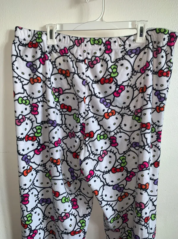 Hello Kitty Comfy Pajama Pants 2XL - Image 2