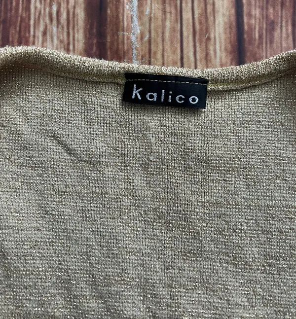 Kalico Women’s Sleeveless Scoop Neck Gold Metallic Knit Top Size Medium - Image 6