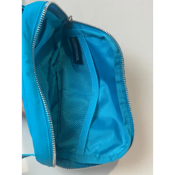 32 Degrees Cool Turquoise Crossbody Bag Adjustable Strap Zip Closure NWOT - Image 5