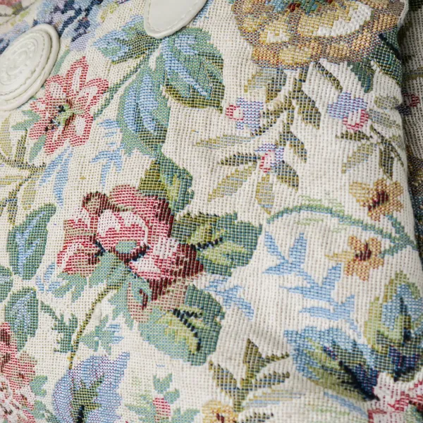 Vintage 80s Mitzi Floral Tapestry Shoulder Bag - Image 8