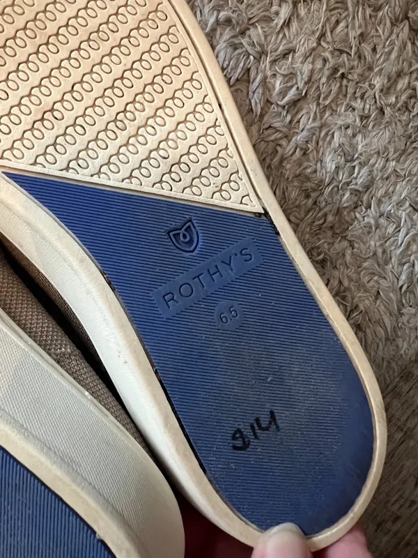 Rothy's slip on shoes size 6.5 - Image 11