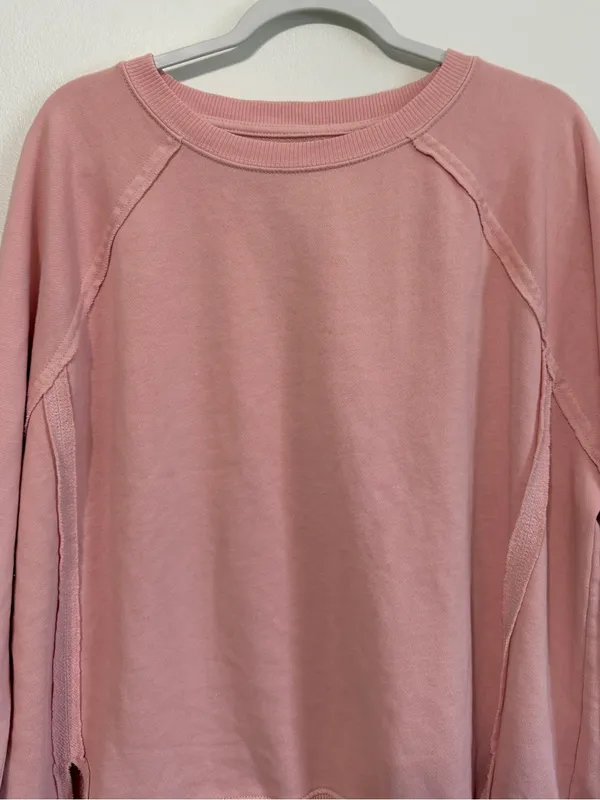 NWT American Eagle Big Hug Crew Neck Oversized Sweatshirt Light Pink XS NEW - Image 4