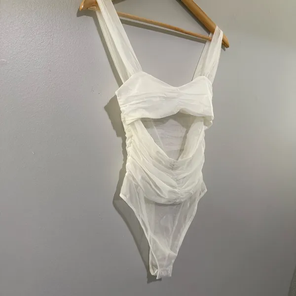 Princess Polly White Bodysuit - Image 5