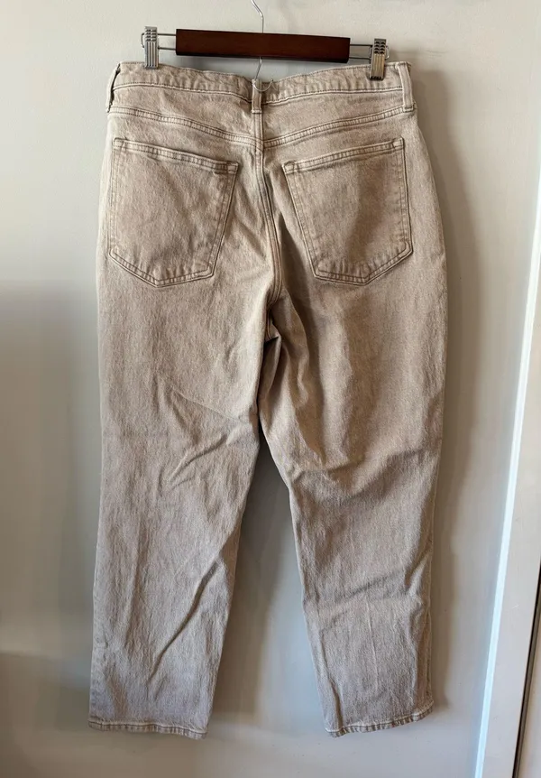 Abercrombie & Fitch Curve Love High Rise 90s Straight Jean - Image 5