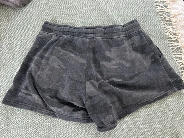 Alpha Chi shorts Gray Size M - Image 5