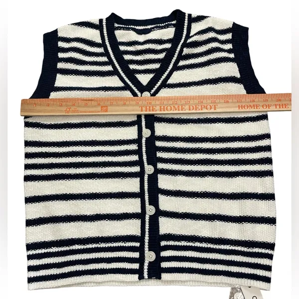 Commense Navy and White Striped Sleeveless Cardigan Vest Top - Image 5