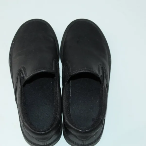 Lugz Oil and Slip Resistant Shoes Size 7 - Image 2