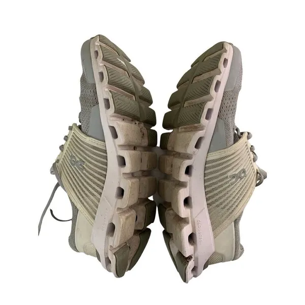On Running Cloudswift sneaker shoes white grey women's size 8.5 - Image 5