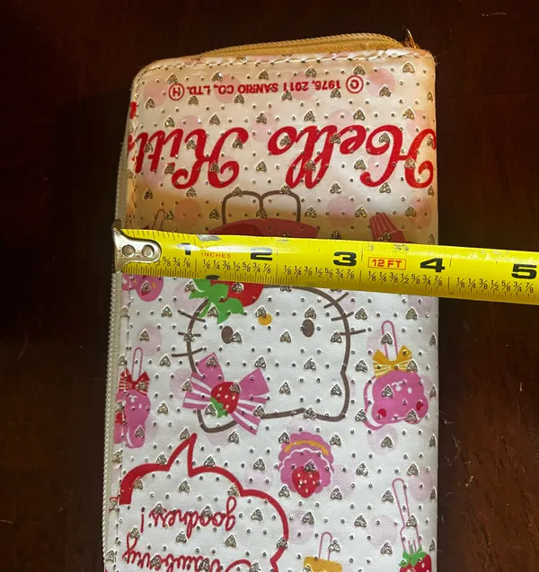 Vintage 2011 Y2K Sanrio Hello Kitty Wallet - Image 9
