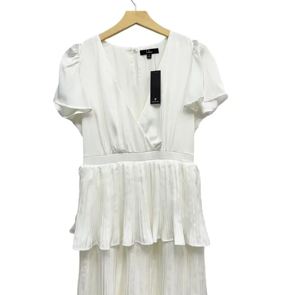 Lulus Twirl-wind Romance White Satin Tiered Midi Dress size Medium NWT - Image 3