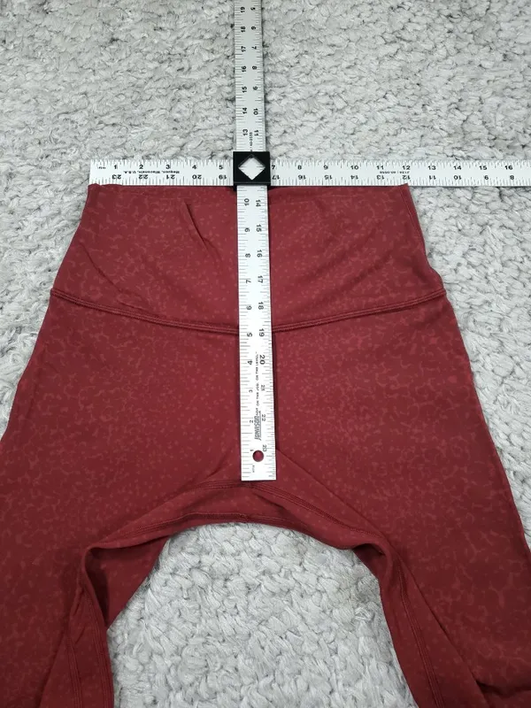 Lululemon HR Align Pant 28" Engineer Print City Camo Chianti Red Size 8 Leggings - Image 5