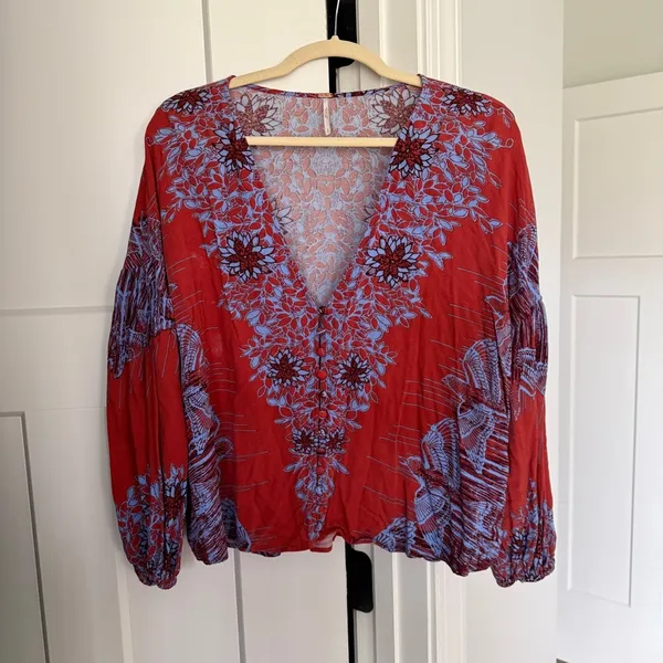 Free people purple red blouse v‎ neck top floral birds of a feather - Image 2