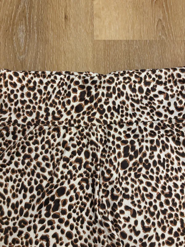 SheIn Leopard Print Biker Shorts - Image 2