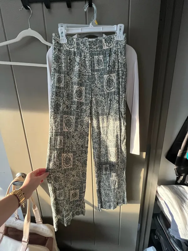 Abercrombie Crinkle Pants - Image 3