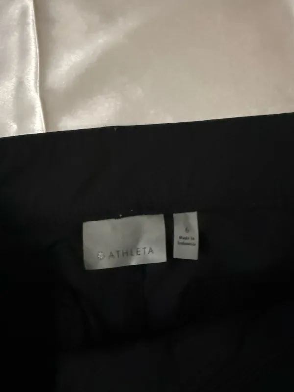 Athleta women’s black shorts - Image 2