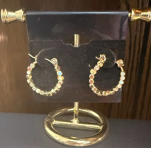 Gold Hoop Boutique Earrings 18K Yellow 1.25” width - Image 3
