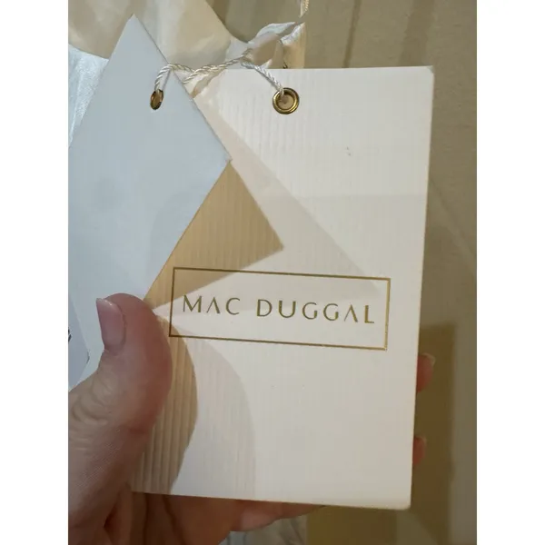 Mac Diggal White One Shoulder‎ Cutout Charmeuse Gown Satin Size 8 - Image 9