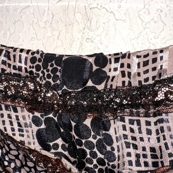 Handmade Abstract Print Skirt Medium Neutral Black Beige Midi Skirt‎ - Image 3