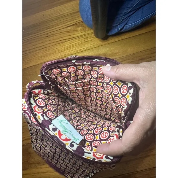 Vera Bradley Chic Mini Hipster Crossbody Medallion Print Bag - Image 6