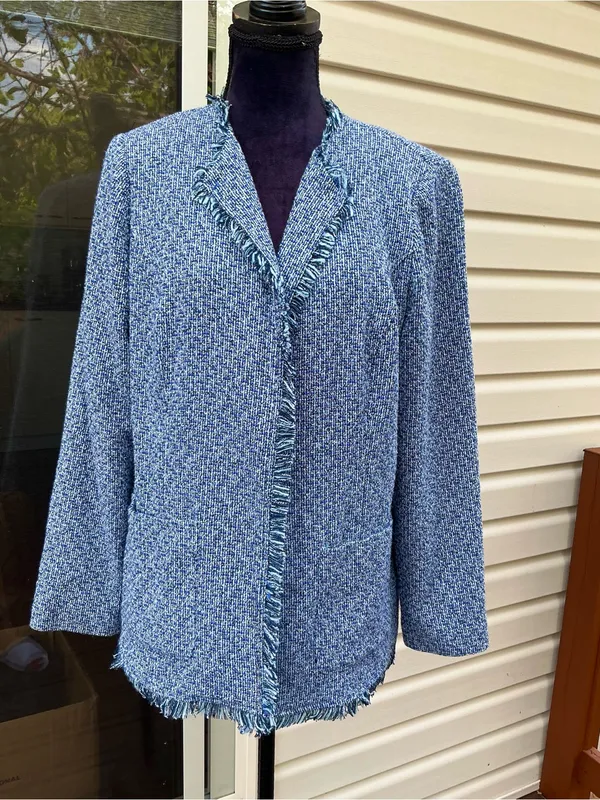 Chico's Light Blue Tweed Fringe-Trim Blazer🦋 - Image 3