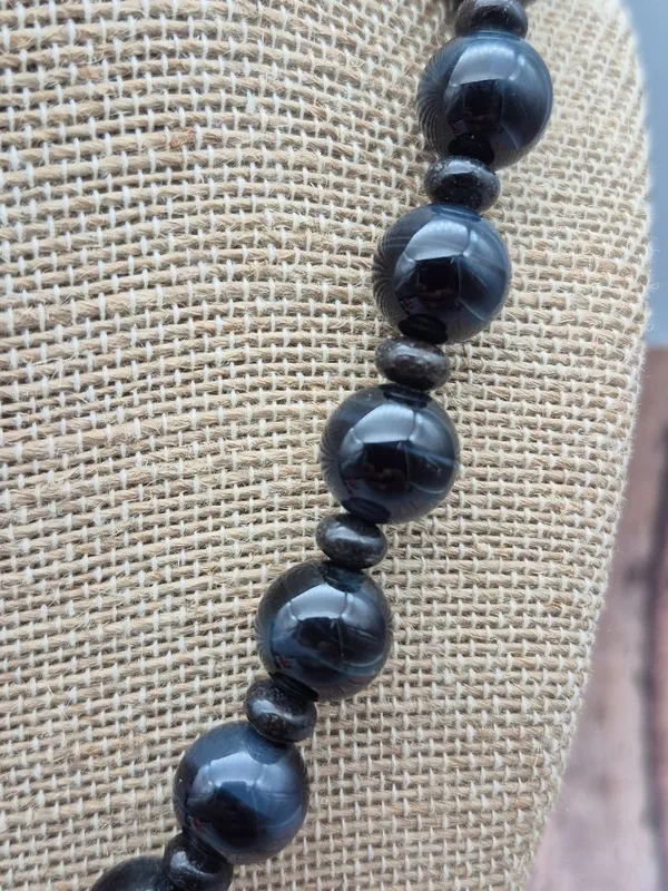 Black Glass Bead Collar Necklace Tigers Eye Faceted Teardrop Pendant Witchy Goth - Image 4
