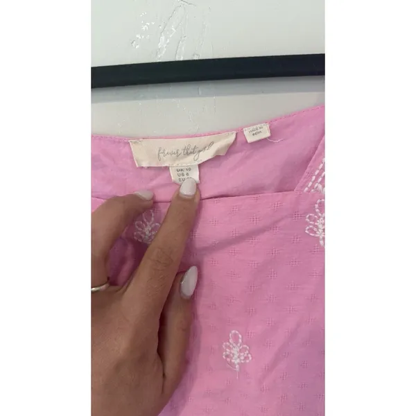 Anthropologie Forever That Girl Womens Pink / White embroidery Top Tunic Size 6 - Image 4