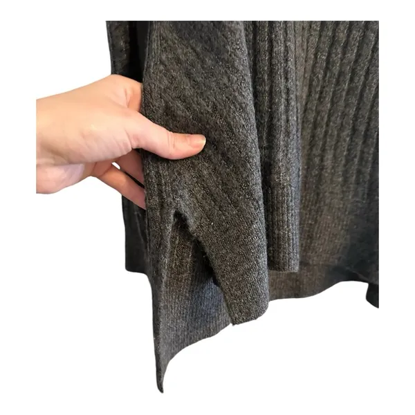 Abercrombie and Fitch Charcoal Gray Chunky Ribbed Sweater // Size M - Image 3
