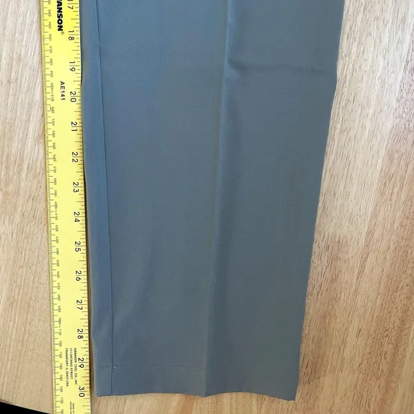 NWT Tek Gear Lightweight Pull On Pants Size M in Olive - Image 6