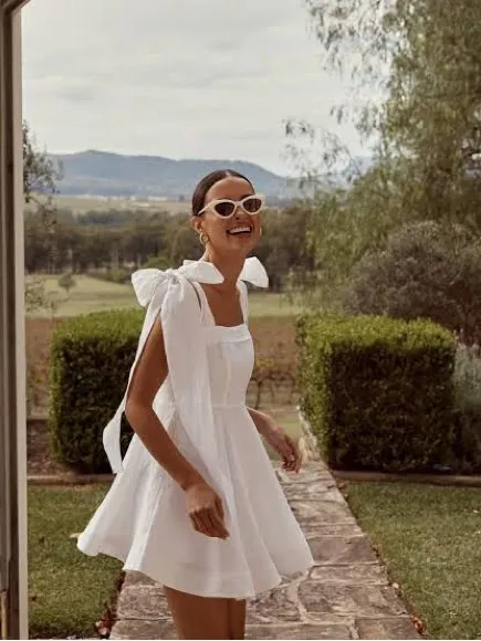Dissh Aisle White Linen Bow Strap Mini Dress 100% Linen US 6 EUC - Image 4