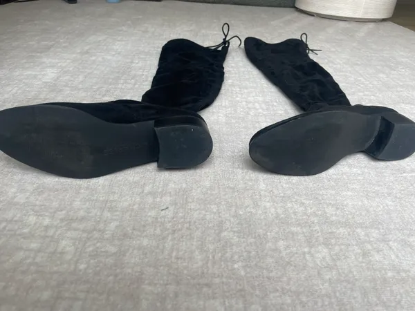 Charles by Charles David Gunter Over-the-knee boots. Size 8 - Image 4