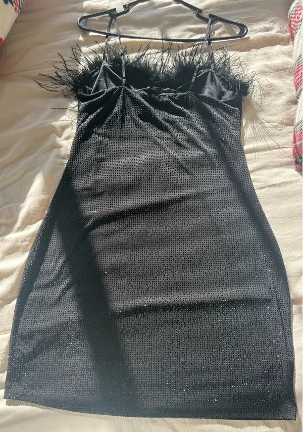 Black dress Size L - Image 2