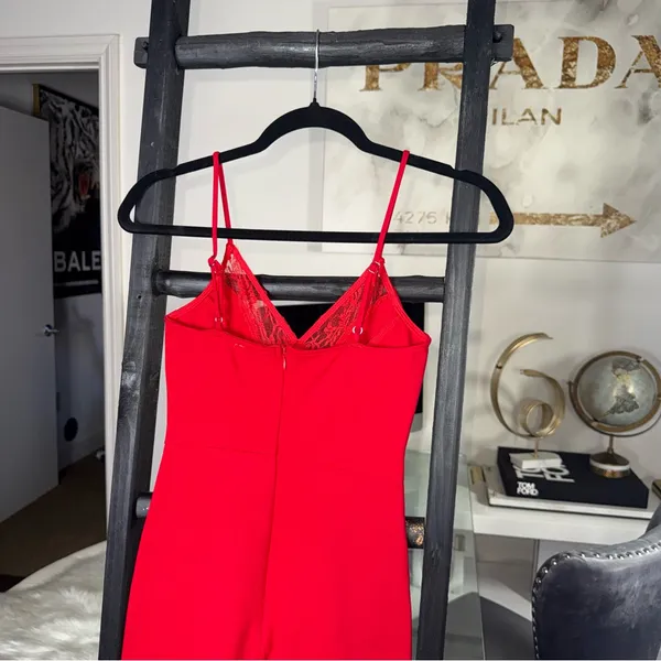 Superdown Carmella Red Lace V-Neck Mini Dress Womens XS EUC - Image 9