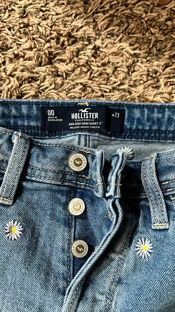 Hollister Denim Shorts - Image 2