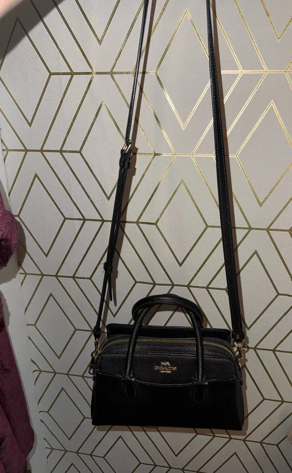 Coach Purse Black Leather - Image 5