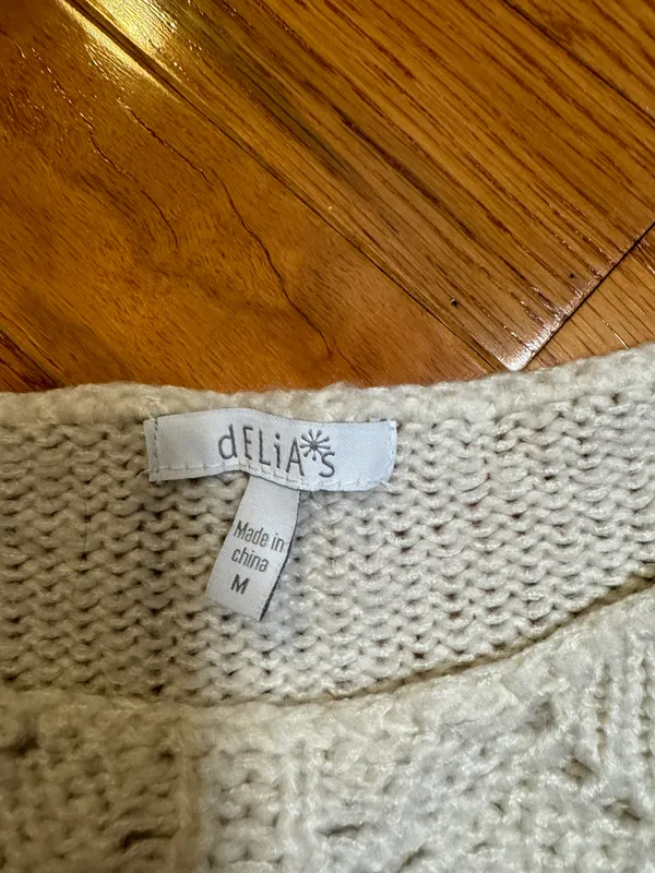 Delias Sweater - Image 2