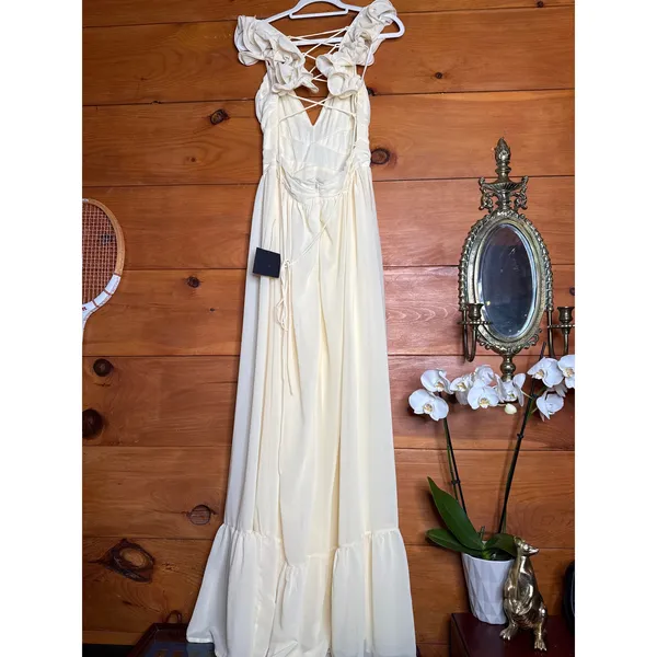 NWT Lulus Soiree Celebration Light Yellow Ruffled Lace-Up Maxi Dress Tiered Sz L - Image 7