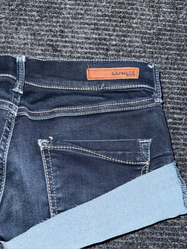 Vintage y2k Express Low Rise Micro Mini Jean Booty Shorts Dark Wash Sz 0 / 27” - Image 3