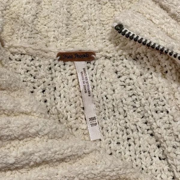 NWT Free People Sweater Spin Around Poncho Boho Oversized Chunky Cottage XS/S - Image 3