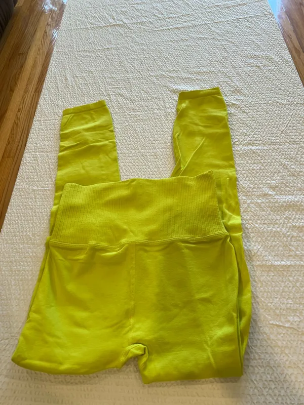 Free people neon yellow leggings S women - Image 6