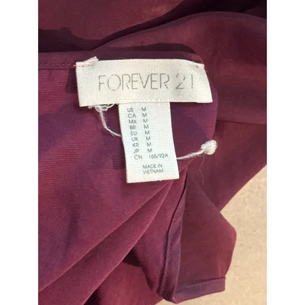Forever 21 Womens Burgundy‎ Sleeveless Mini Dress size medium light weight - Image 4