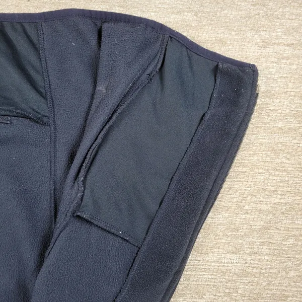 American Eagle Performance Fleece Vest Medium Navy Blue Rear Full Zip Pocket - Image 13