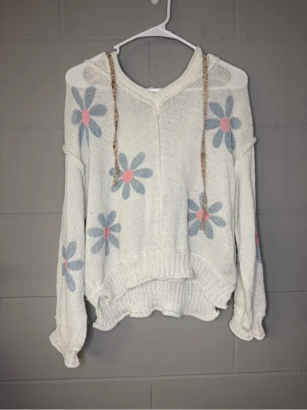 POL Daisy Print Loose Knit Hooded Sweater Women’s Size Small Boutique Sweater - Image 3