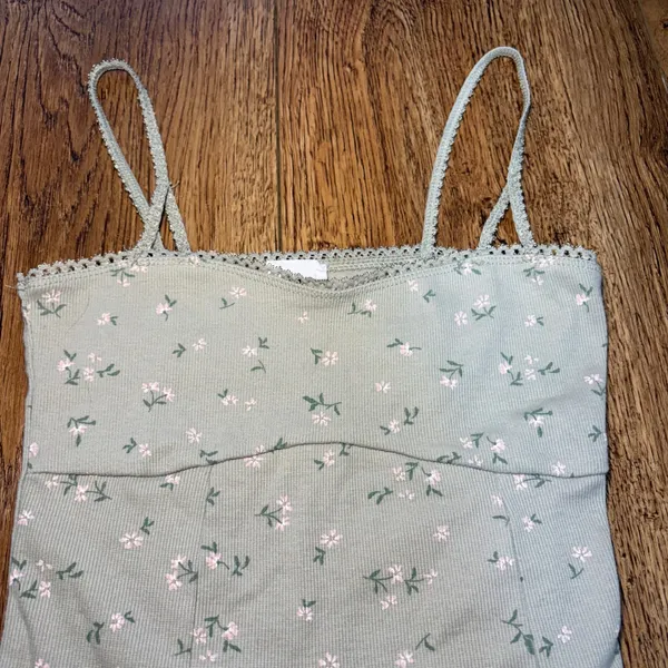 Cotton On Sage Green Floral Lace‎ Trim Cami Top Size Small Cropped Tank cottage - Image 3