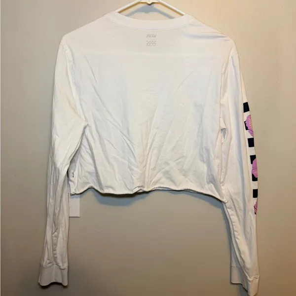 Vans Women's White and Black Shirt - Image 5