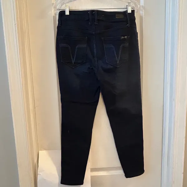 Seven7 Jeans High Rise Skinny Crop Dark Wash‎ Women's Size 10 - Image 2