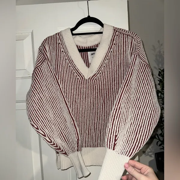 Aerie Beyond Chenille V-Neck Sweater - Image 2