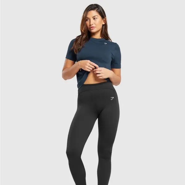 Gymshark Everyday Seamless Tee Short Sleeve Navy Medium - Image 2