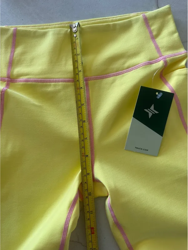 NWT Tuckernuck Sundaze Compression Biker Shorts Yellow & Pink 7” Women’s size XS - Image 12