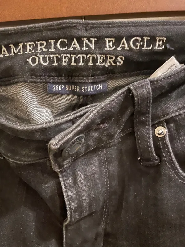 American Eagle Outfitters 360 Super Stretch AEO Denim Skinny Black Jeans - Image 2